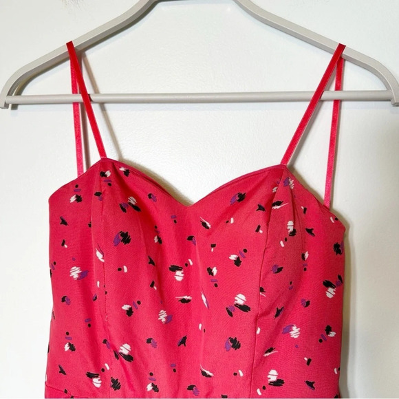 BCBGeneration Romper Lipstick Red All Over Print Wrap Tank Sleeves Sleeveless 4 - Picture 4 of 11